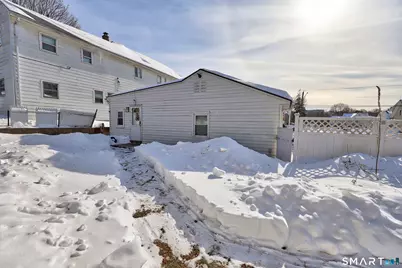 17 Rosedale Avenue, Waterbury, CT 06705 - Photo 36