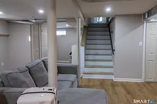 33 Sands Pl, Stratford, CT 06615 - Photo 20