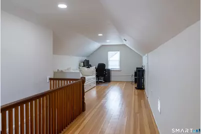 33 Sands Place, Stratford, CT 06615 - Photo 12