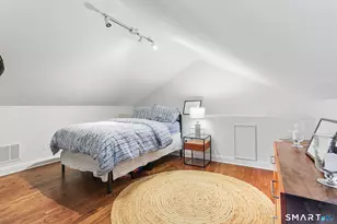 127 Spruce St, Fairfield, CT 06890 - Photo 32