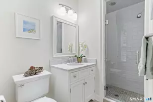 127 Spruce St, Fairfield, CT 06890 - Photo 22