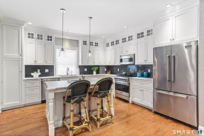 127 Spruce Street #127, Fairfield, CT 06890 - Photo 8