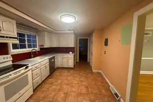 81 Lancaster Rd, Bristol, CT 06010 - Photo 14