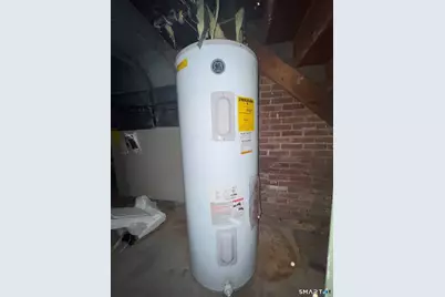 81 Lancaster Road, Bristol, CT 06010 - Photo 28