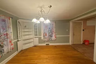 81 Lancaster Rd, Bristol, CT 06010 - Photo 4