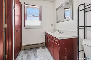 151 Downes St, Waterbury, CT 06704 - Photo 22