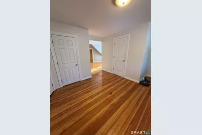 151 Quaker Lane South #3rd Floor, West Hartford, CT 06119 - Photo 8