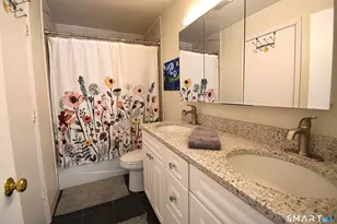 925 Oronoke Rd, Waterbury, CT 06708 - Photo 16