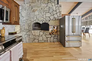 305 Westledge Dr, Torrington, CT 06790 - Photo 10