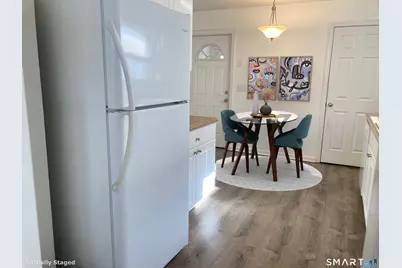 29 Sterling Place, Stamford, CT 06907 - Photo 8