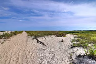 3 Francis St, Milford, CT 06460 - Photo 4