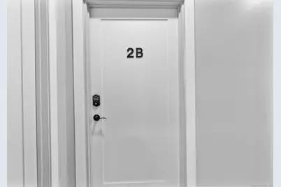 111 Bank Street #2B, Waterbury, CT 06702 - Photo 4