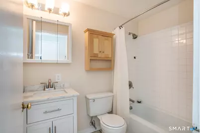 239 Old Farms Road #APT 7C, Avon, CT 06001 - Photo 14