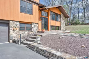 3 Standish Rd, Ellington, CT 06029 - Photo 2