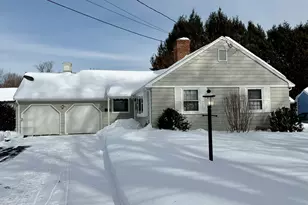 24 Elm St, Wethersfield, CT 06109 - Photo 1