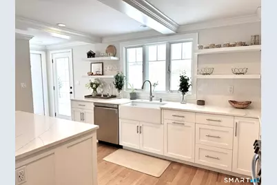 24 Elm Street, Wethersfield, CT 06109 - Photo 6