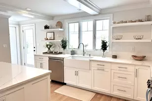 24 Elm St, Wethersfield, CT 06109 - Photo 6