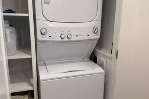 24 Elm St, Wethersfield, CT 06109 - Photo 16