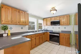 152 Mystic Rd, North Stonington, CT 06359 - Photo 4