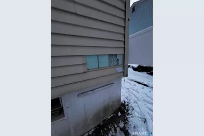 110 Middle Street, Waterbury, CT 06706 - Photo 8