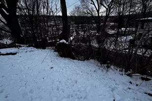 110 Middle St, Waterbury, CT 06706 - Photo 8