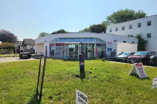 458 Ocean Ave, New London, CT 06320 - Photo 2