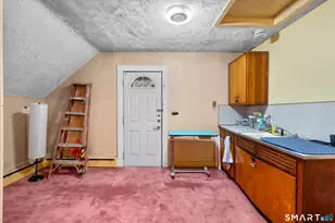 32 Lincoln Ave, Norwalk, CT 06854 - Photo 16