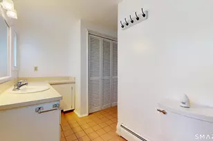 6 Lyle Ct, Farmington, CT 06032 - Photo 22