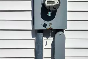 458 Ocean Ave, New London, CT 06320 - Photo 20