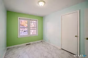 31 Farmwood Rd, Waterbury, CT 06704 - Photo 6