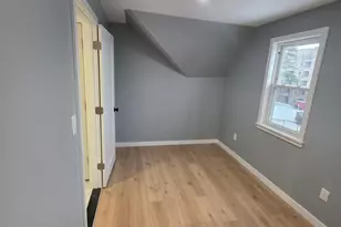 417 Poplar St, New Haven, CT 06513 - Photo 4