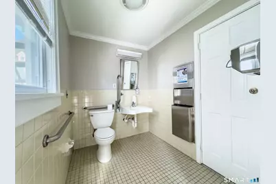 75 West Street, Danbury, CT 06810 - Photo 8