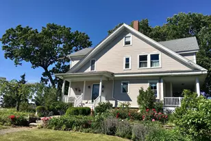 178 W Main St, Clinton, CT 06413 - Photo 2