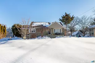 36 Weybosset St, Shelton, CT 06484 - Photo 2