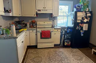 131 Willow St, Winchester, CT 06098 - Photo 2