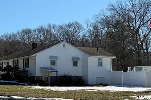 4 Steep Rd, South Windsor, CT 06074 - Photo 4