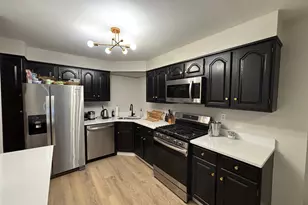 30 Woodland St, Hartford, CT 06105 - Photo 2