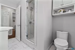 260 Toilsome Pl, Bridgeport, CT 06606 - Photo 14