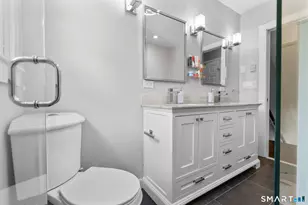 260 Toilsome Pl, Bridgeport, CT 06606 - Photo 18