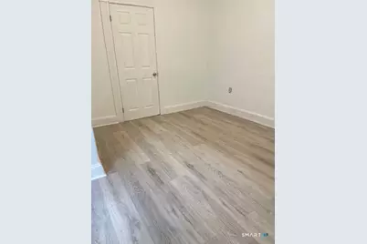 649 Bridgeoort Avenue, Bridgeport, CT 06607 - Photo 2