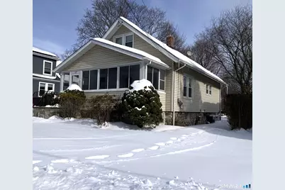 29 Sterling Place, Stamford, CT 06907 - Photo 2