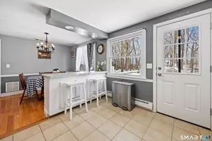 334 Gaylord Dr, Waterbury, CT 06708 - Photo 10