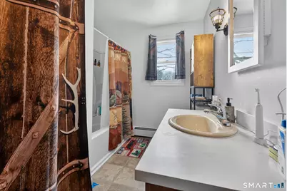 187 Baker Avenue Extension, Groton, CT 06340 - Photo 18