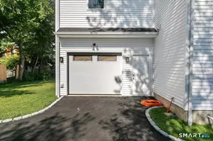 410 Alba Ave, Bridgeport, CT 06606 - Photo 4