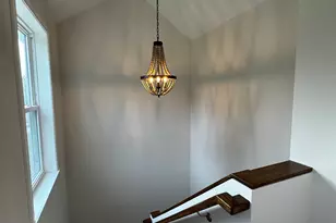 410 Alba Ave, Bridgeport, CT 06606 - Photo 20