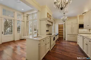 9 Lyme St, Old Lyme, CT 06371 - Photo 6