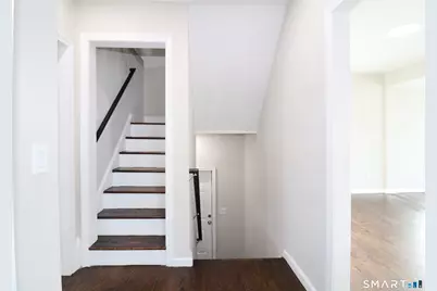 356 Beechmont Avenue #2, Bridgeport, CT 06606 - Photo 8