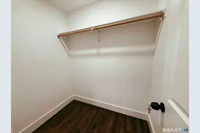 260 Robin Street, Bridgeport, CT 06606 - Photo 10