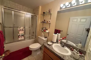 162 Thistle Pond Dr, Bloomfield, CT 06002 - Photo 12