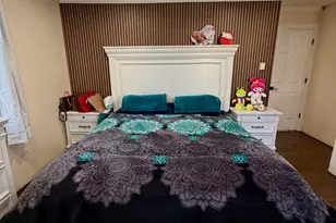 22 Irving Pl, Danbury, CT 06810 - Photo 8